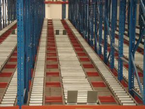 High Grade Factory Price Gravity Flow Racks Industrial Large Capacity Racking Warehouse Storage Rolling Pallet Shelves